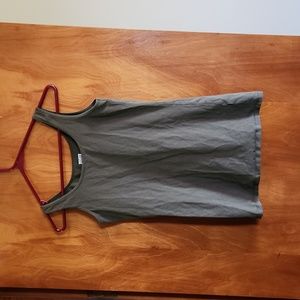 Duluth Trading Co No Yank Tank